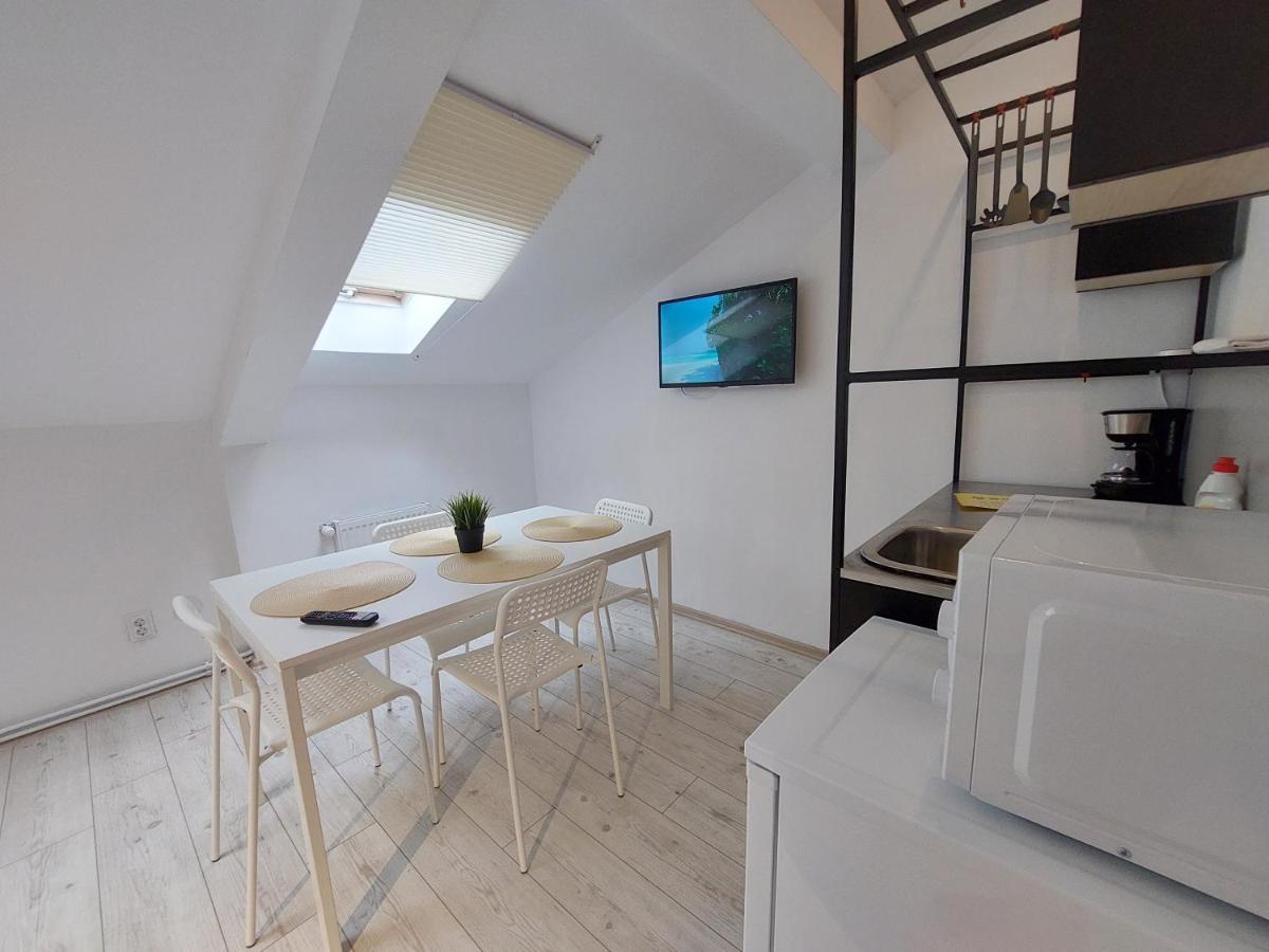 Key In Main Square Apartment Brasov