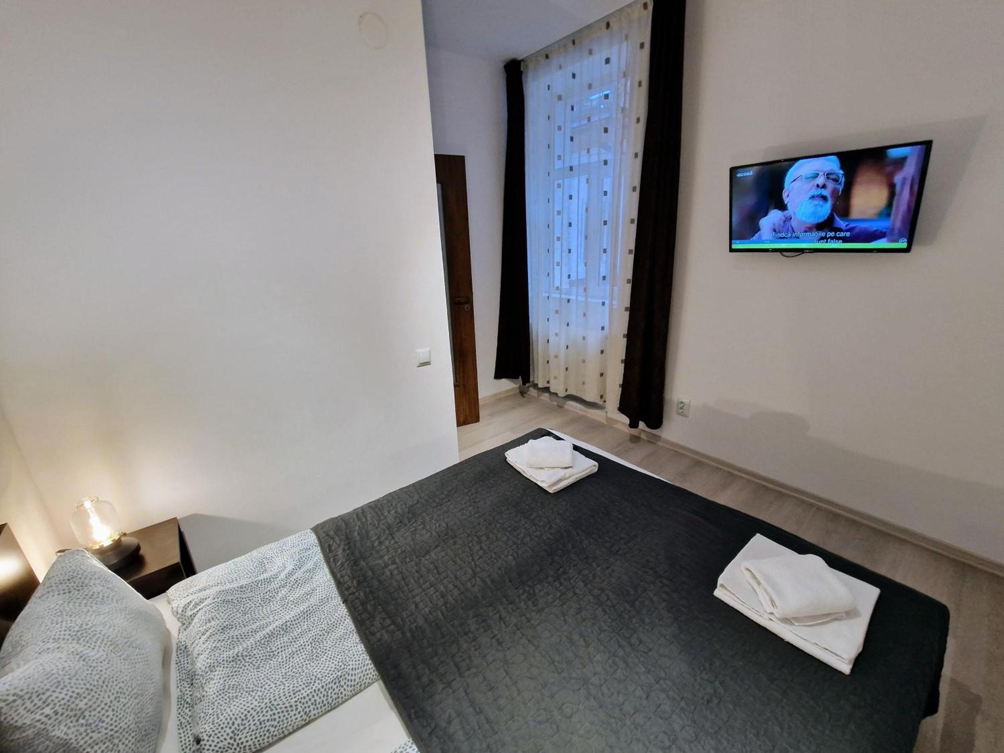 Key In Main Square Apartment